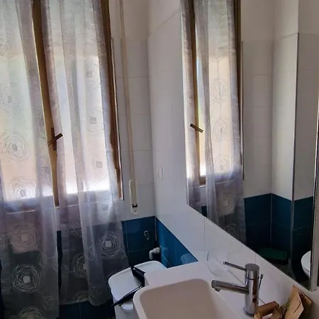 Apartment Orchidea Di Tatiana Bologna